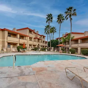 https://condo-w-balcony-shared-pool-14-mi-to-dt-phoenix.hotelsofphoenix.com